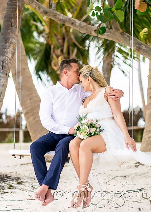 Śluby oficjalne na rajskiej plaży, podróże poślubne na Karaibach