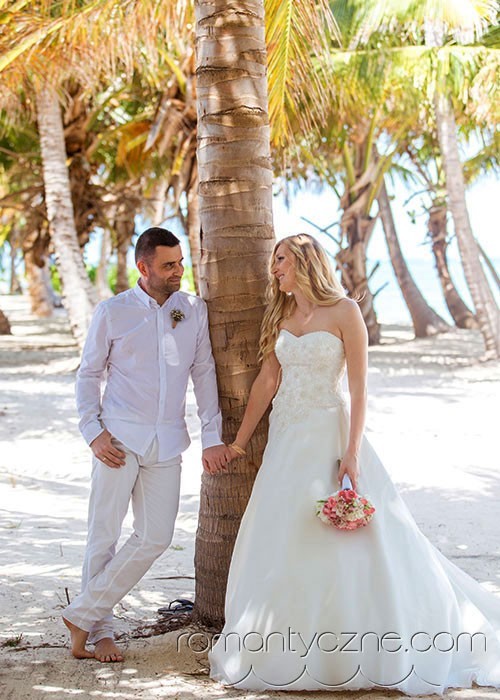 Śluby oficjalne na dominikańskiej plaży