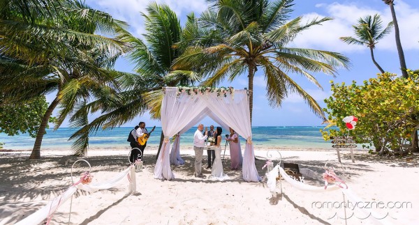 Śluby w tropikach, Dominikana