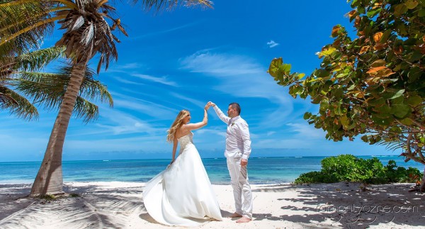 Nieszablonowy ślub na prywatnej plaży, Karaiby