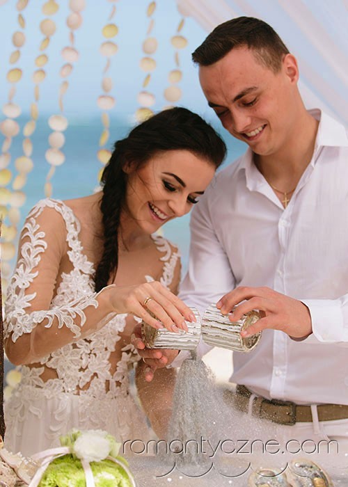 Nieszablonowy ślub na tropikalnej plaży, podróże poślubne na Karaibach