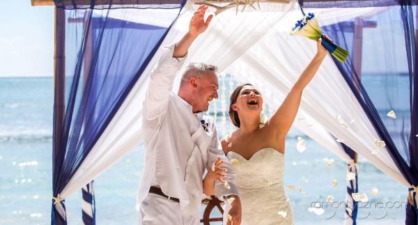 Śluby oficjalne na prywatnej plaży, Karaiby
