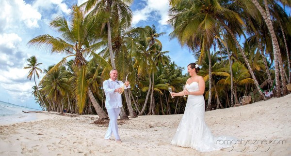 Śluby oficjalne na rajskiej plaży, tropikalne śluby