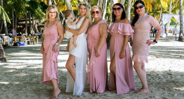Nieszablonowy ślub na prywatnej plaży, podróże poślubne na Karaibach