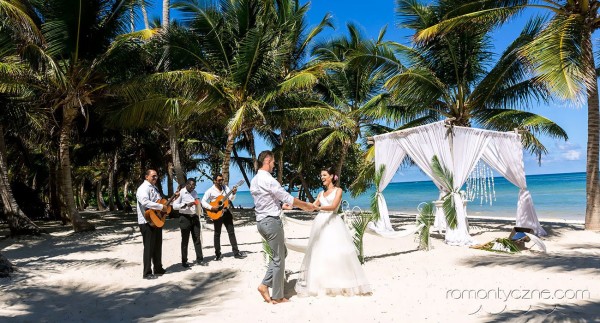 Sesje ślubne na prywatnej plaży