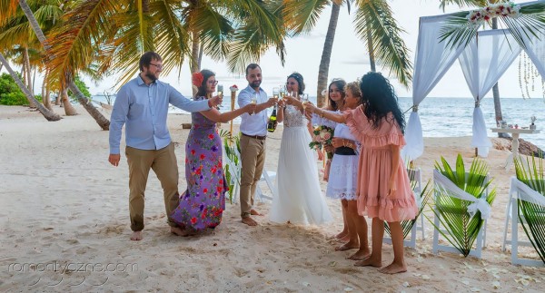 Tropikalne śluby na plaży