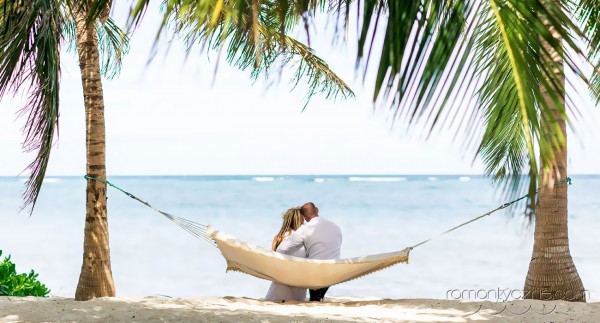 Zaręczyny na tropikalnej plaży, podróże poślubne na Karaibach