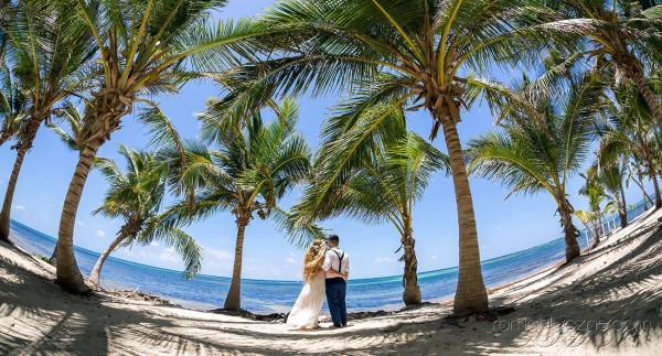 Śluby na tropikalnej plaży