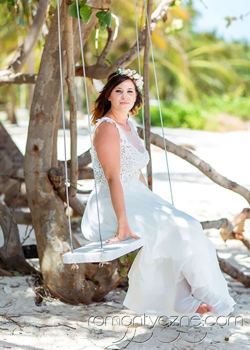 Śluby oficjalne na prywatnej plaży, podróże poślubne na Karaibach
