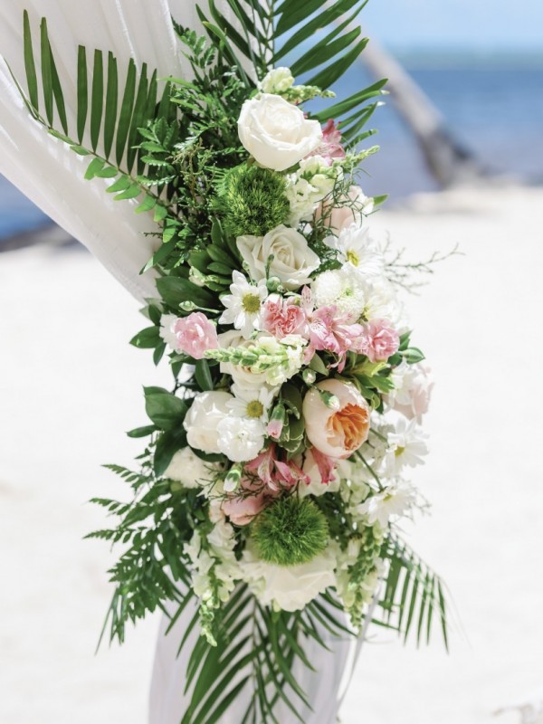 dekoracje z naturalnych kwiatów 