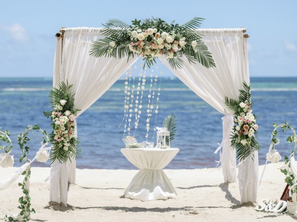 dekoracje z naturalnych kwiatów 