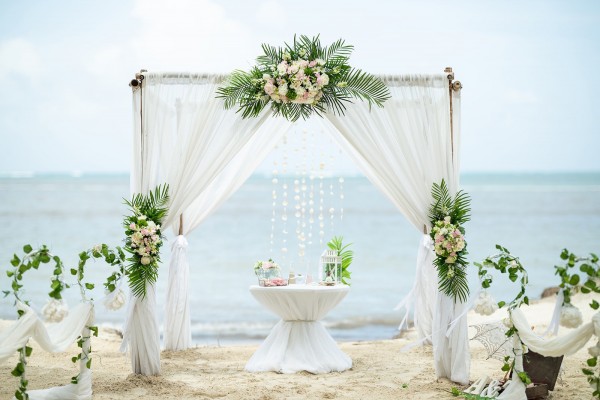 dekoracje z naturalnych kwiatów 