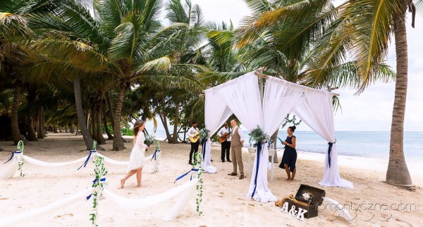 Ślub na prywatnej plaży
