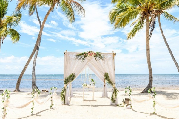 karaibska dekoracja ślubna