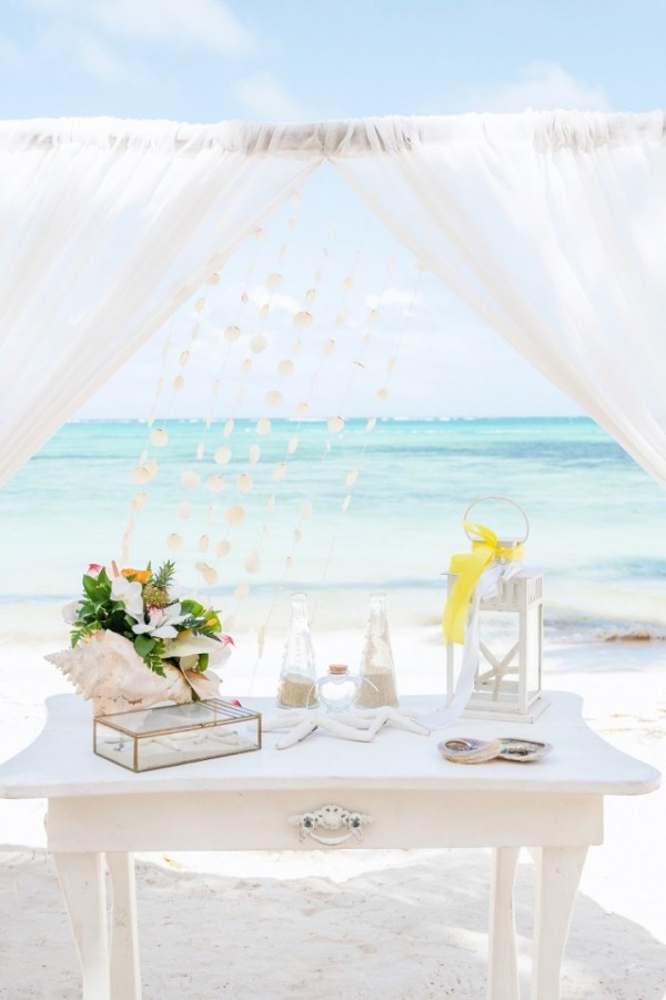 zielone akcenty z ananasem