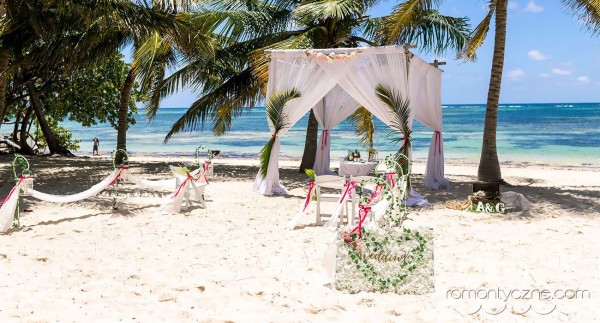 Akcenty roślinne, ślub na plaży