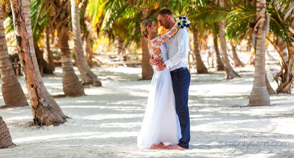 Nieszablonowy ślub na prywatnej plaży, Karaiby