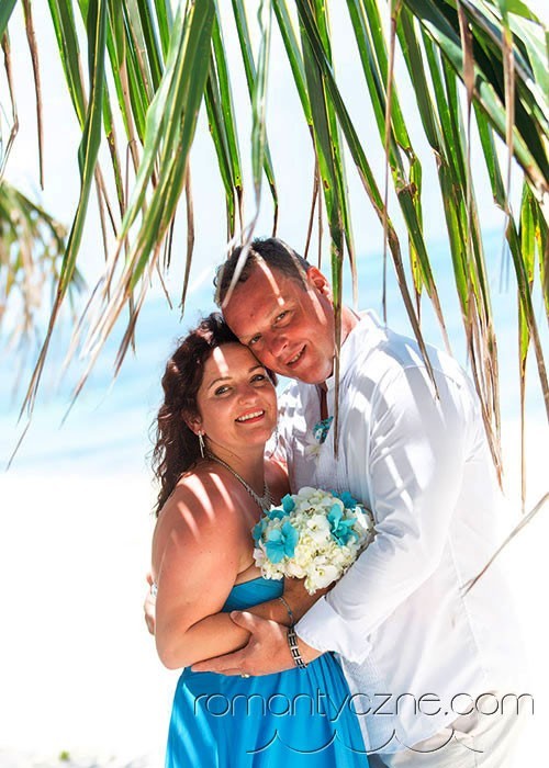 Śluby symboliczne na dominikańskiej plaży, podróże poślubne na Karaibach
