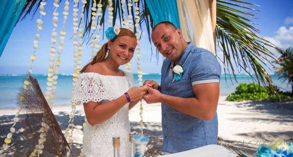 Ceremonie ślubne na prywatnej plaży, romantyczne ceremonie
