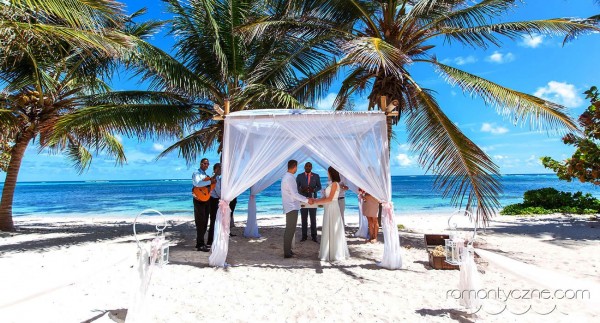Śluby symboliczne na prywatnej plaży, podróże poślubne na Karaibach