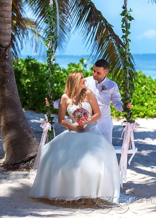 Śluby oficjalne na rajskiej plaży, zagraniczne podróże poślubne