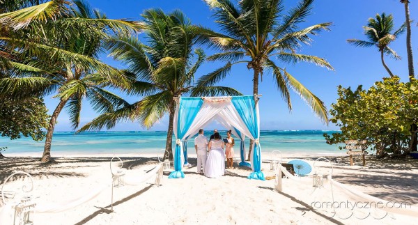 Ceremonia ślubna na prywatnej plaży