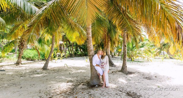 Oficjalny ślub na plaży, Dominikana