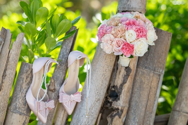 ślubny bukiet w różu